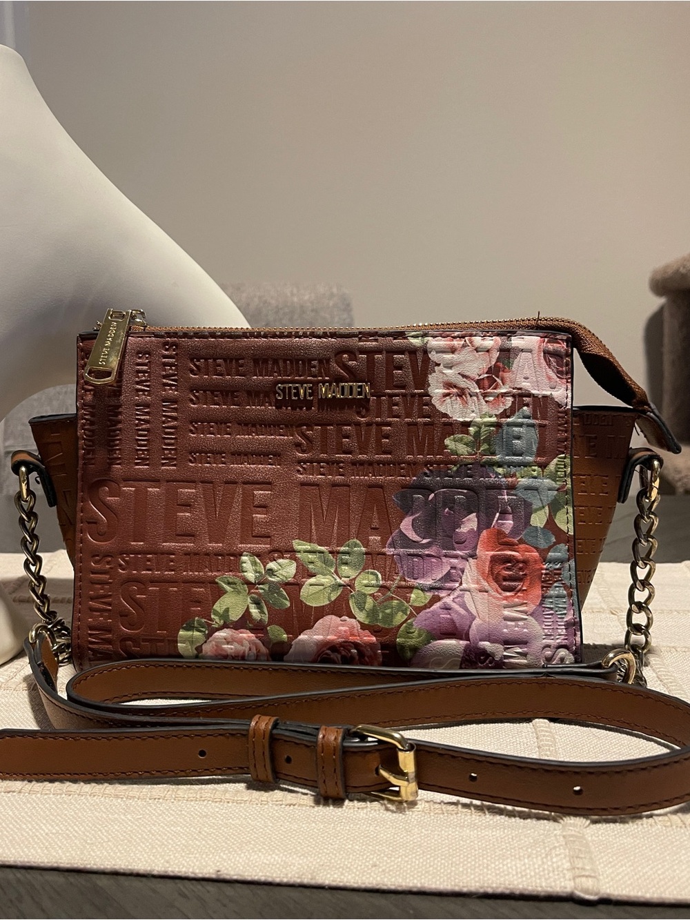 Steve Madden Floral Embossed Crossbody Bag - Picture 2 of 10